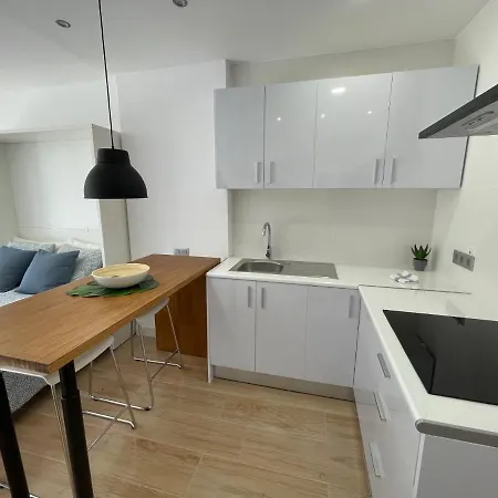 Lovely By Tor Apartment *