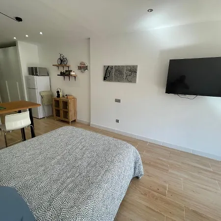 Lovely By Tor Apartment *